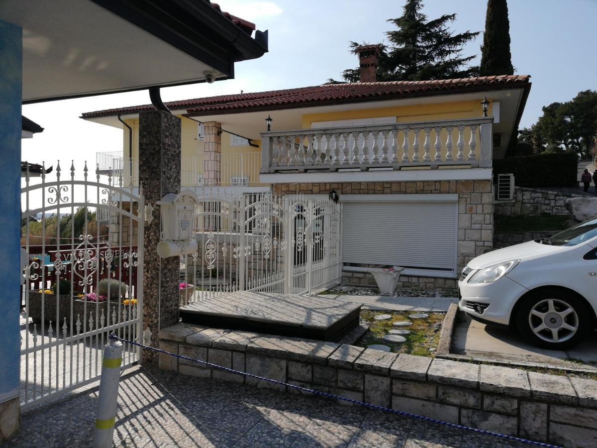 Guest House Vila Luka Порторож Екстер'єр фото